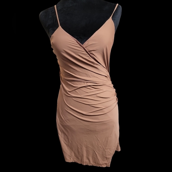 NWT Lumiere by Urban Outfitters L Cocoa knit mini Dress ruching spaghetti strap - Picture 7 of 10